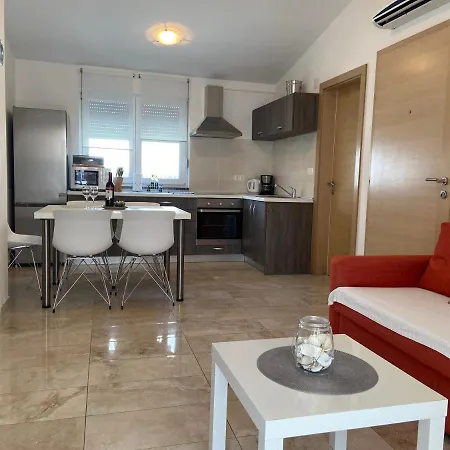Apartmani Villa Adriatic Vir Exterior photo